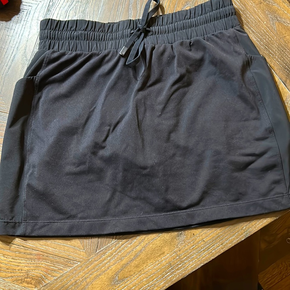 Athleta black skort